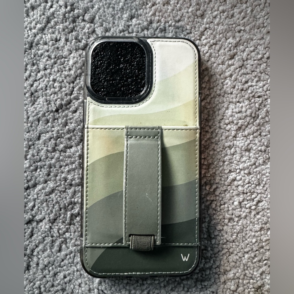 Walli case multi green color iPhone 13 Pro Max